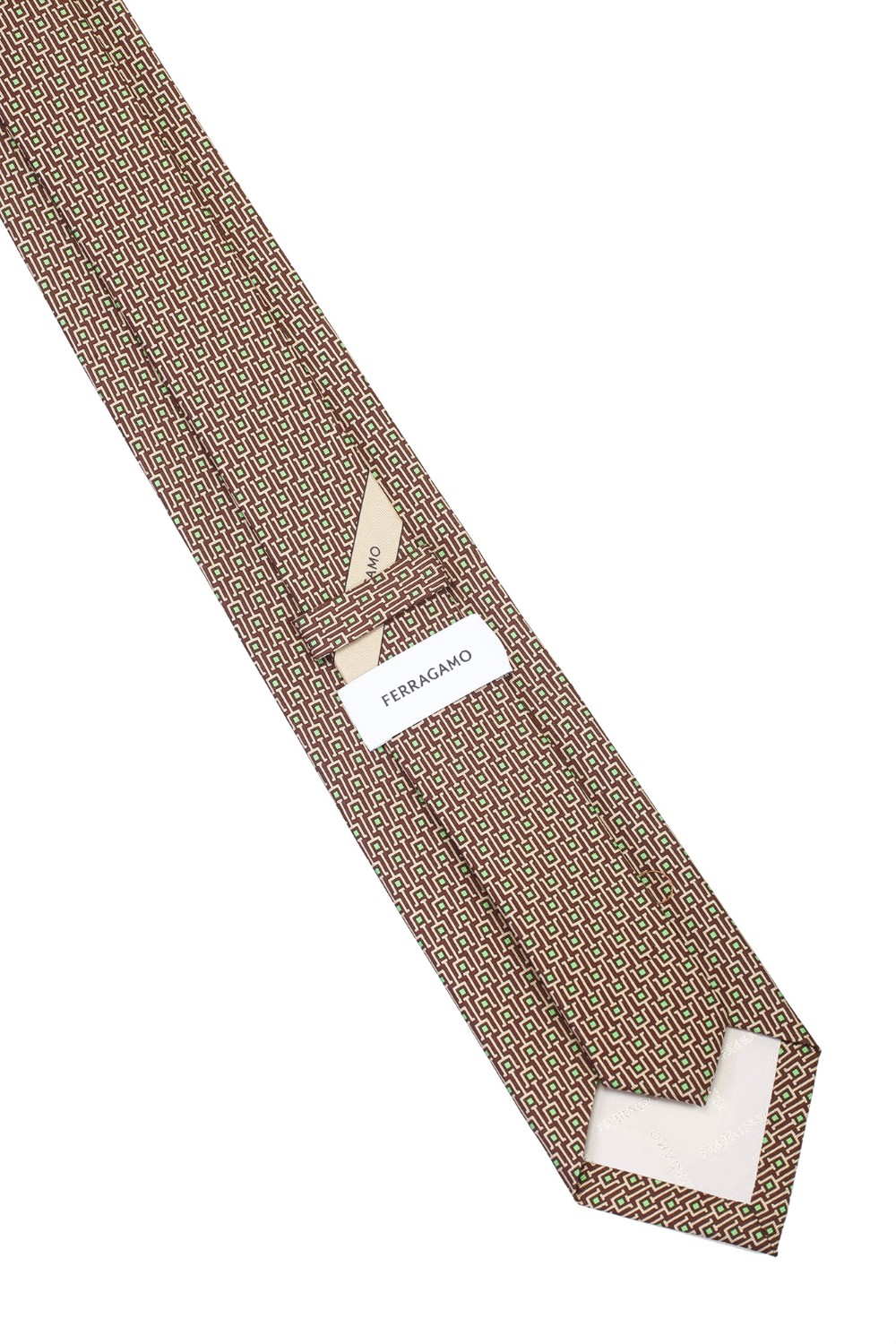 shop SALVATORE FERRAGAMO  Cravatta: Salvatore Ferragamo cravatta in twill di pura seta decorata da una stampa grafica.
Fondo a 8 cm.
Composizione: 100% seta.
Fabbricato in Italia.. 350880 SCALA-005 number 9486411